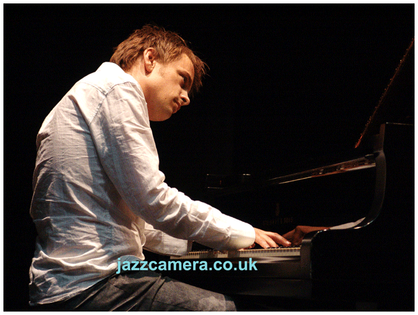 Tord Gustavson, pianist
